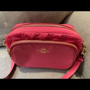 Coach pink Nylon and leather bag with 2 compartments